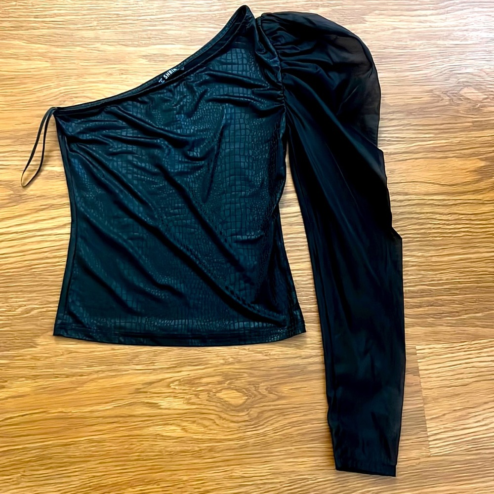 Shein one shoulder top